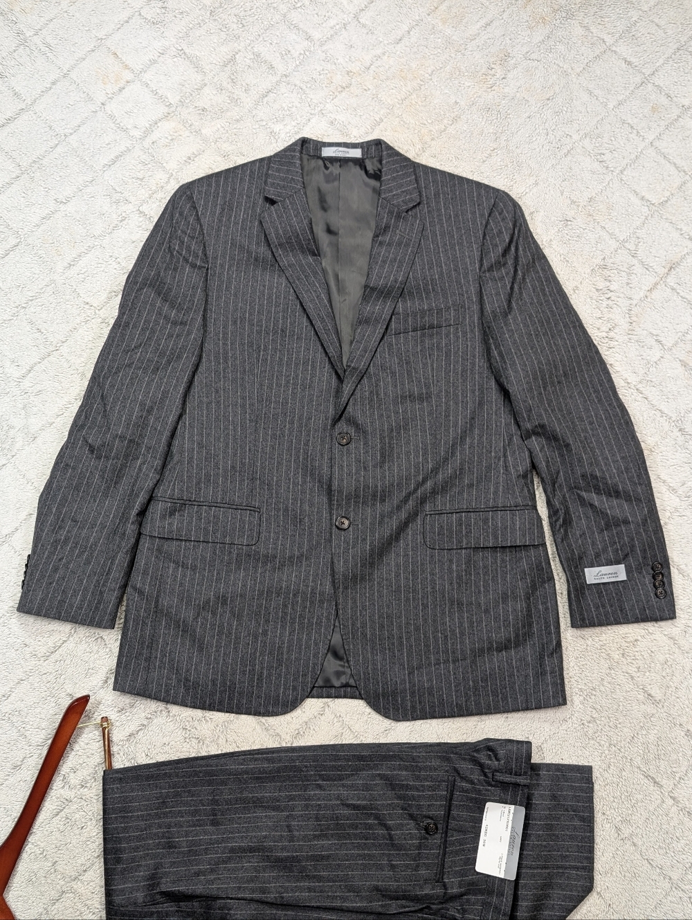 Lauren Ralph Lauren Suit Mens 42R 36W Gray Pinstripe Wool Cashmere 2 Piece - Picture 2 of 12